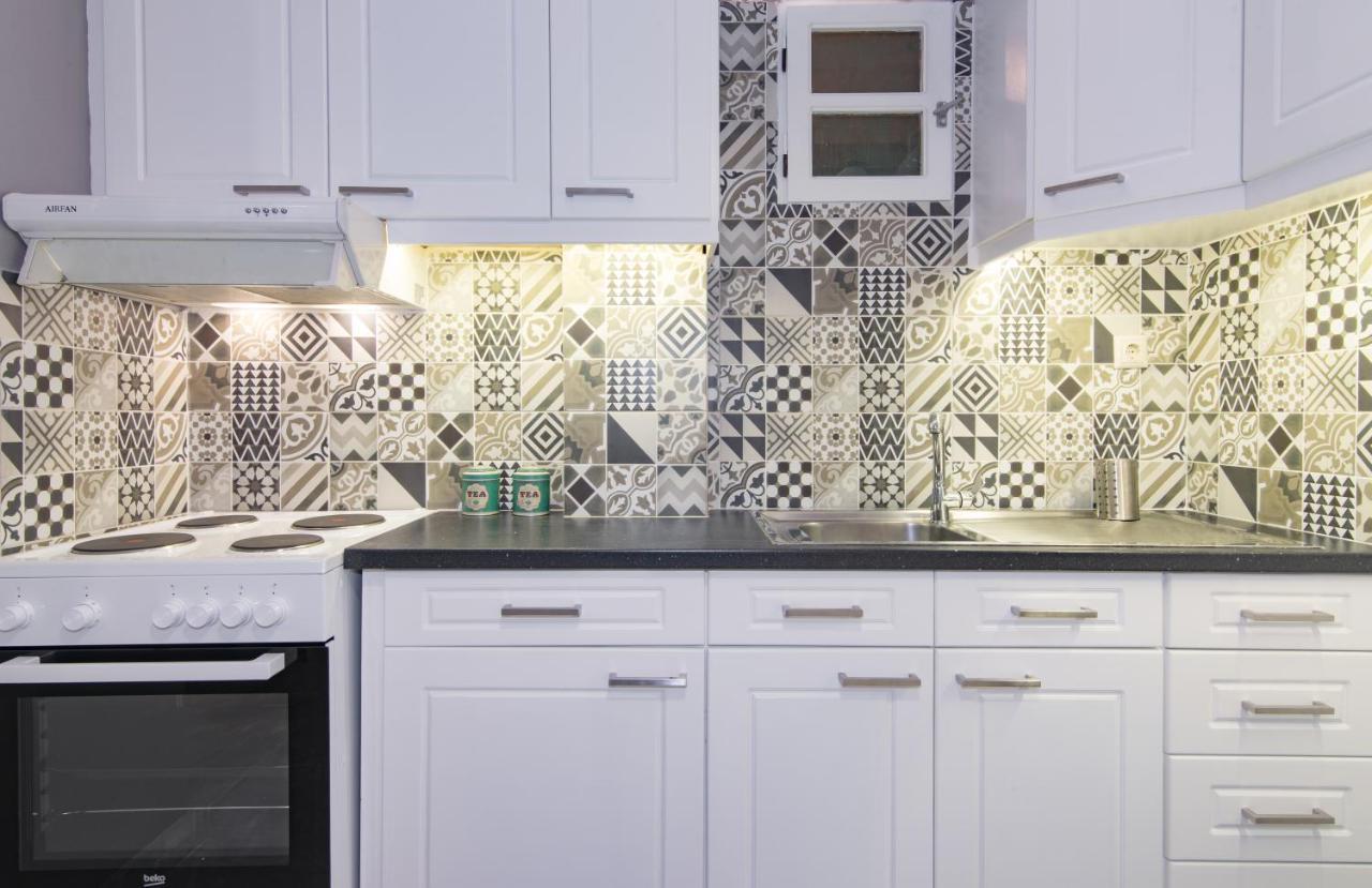 Valentine'S Modern Apartment Закинтос Экстерьер фото